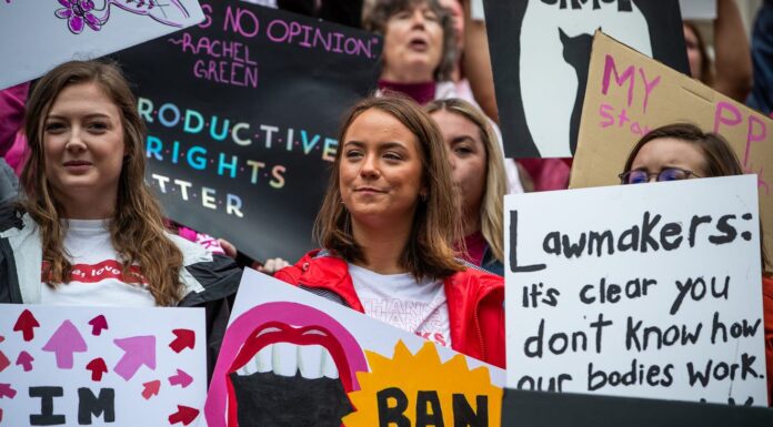 Indiana Law Defunding Planned Parenthood Blocked by Federal Judge