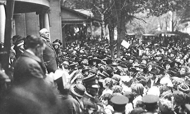 July 22 1920 – Suffragists Press Harding for Action on Voting Rights