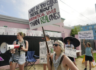 Mississippi’s Only Abortion Clinic Gets Temporary Legal Reprieve