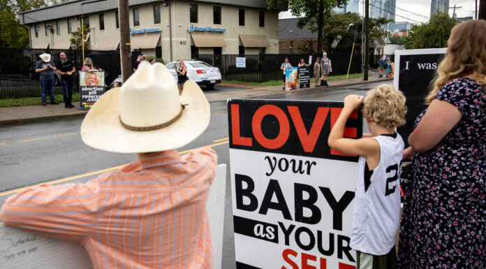 Tennessee Newspapers Urge Voters to Reject Anti-Abortion Amendment 1