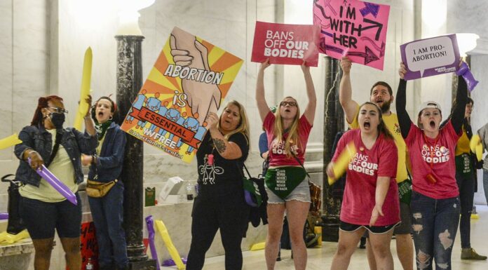 West Virginia Governor Vetoes Abortion Ban Citing Medical Rights Concerns