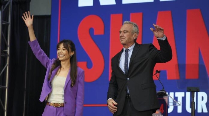 Gore Selects Pro-Choice Running Mate for 2000 Ticket