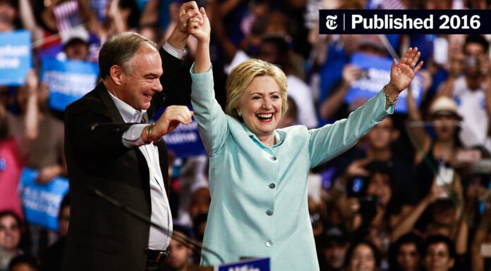 Hillary Clinton Backs Microloans to Boost Women in Developing Nations