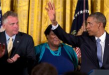 New Executive Order Bans LGBT Workplace Discrimination Without Religious Loopholes