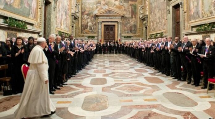 French Officials Criticize Pope’s Prayer at Anti-Abortion Activist’s Grave