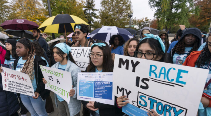 Academics Clinton Criticize Anti-Affirmative Action Trends on College Campuses