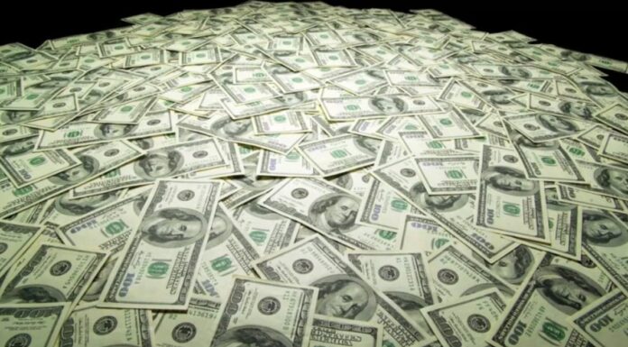 California Governor Signs Bill to Prevent Wage Theft