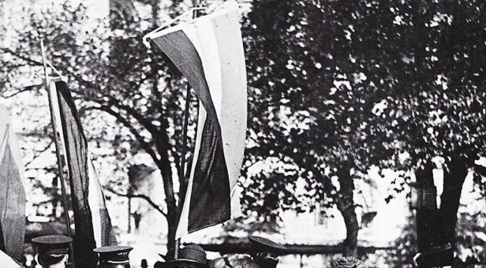 Today in Herstory: Suffragists Return to the Senate Chambers