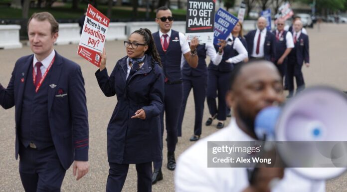 Flight Attendants Win Pay Raise from American Airlines: A Victory for Labor Rights