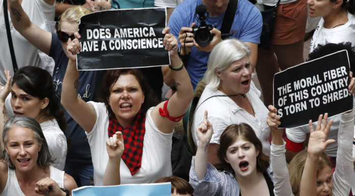 Over 100 Women Arrested Protesting Immigration Reform Inaction—Here’s Why