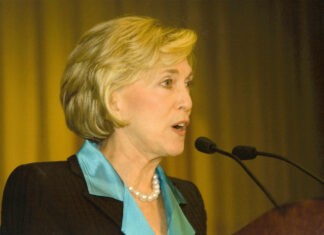 Women Face Tough Fight for Superintendent Jobs: Breaking the Glass Ceiling in Education