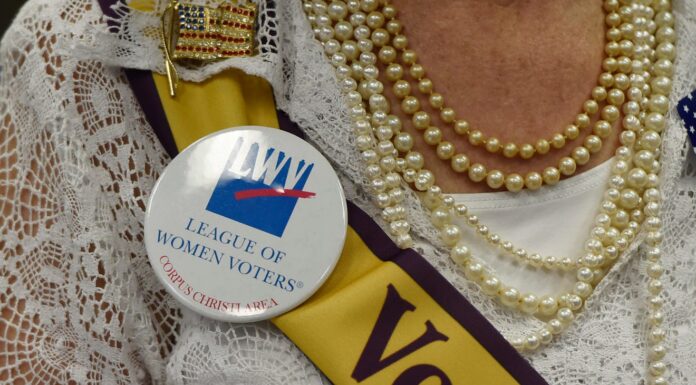 Today in Herstory: League of Women Voters Hosts Fifth Annual Convention in Election Year
