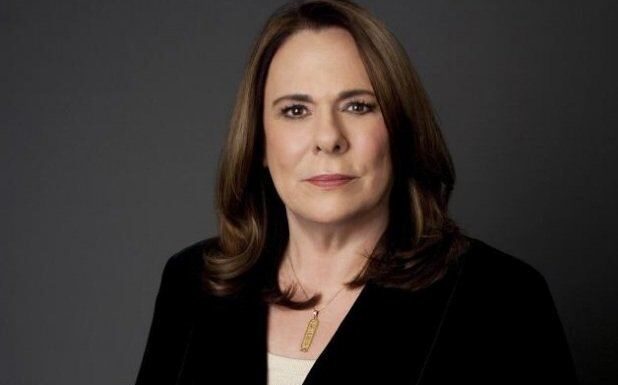 Candy Crowley in the Spotlight: Breaking Barriers in Political Journalism