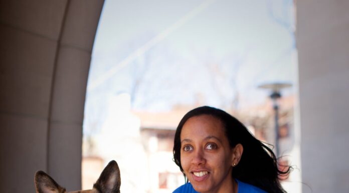 Woman Graduates Number One at Harvard Law with Straight As – A Remarkable Academic Achievement