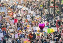 Hundreds Rally to Defend Women’s Health Rights Across the Country