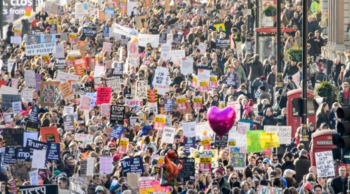 Hundreds Rally to Defend Women’s Health Rights Across the Country