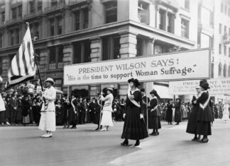 May 13 1909 – Suffragists Confront Reverend in Madison Square Picket