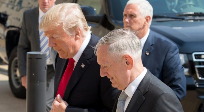 Trump Plans to Reinstate Ban on Transgender Troops