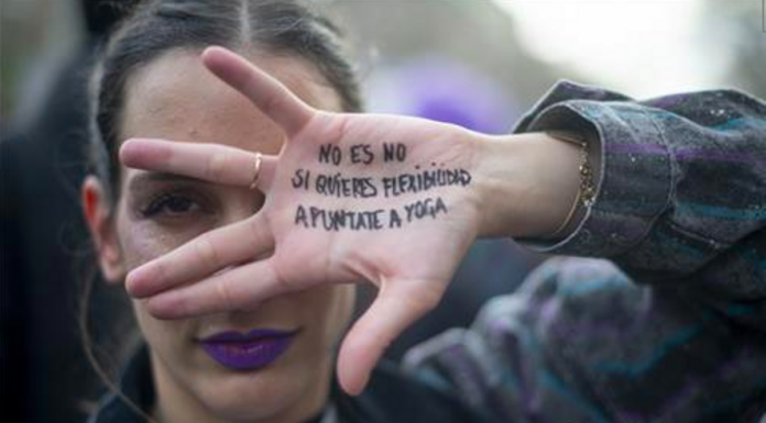 A la chica cursi feminista: Cuando lo tierno y lo combativo se encuentran