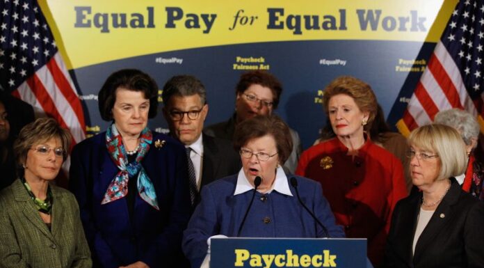 Republicans Block Senate Vote on Paycheck Fairness Act