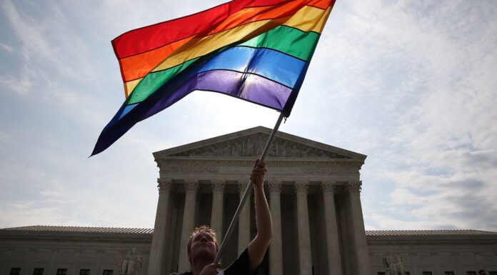 GOP Candidates in Iowa Sign Anti-Gay Marriage Pledge