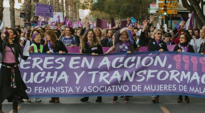 ¿En qué ola del feminismo estamos? Descubre el movimiento actual