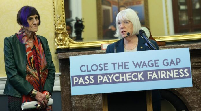 Senate Holds Hearing on Paycheck Fairness Act to Close Wage Gap