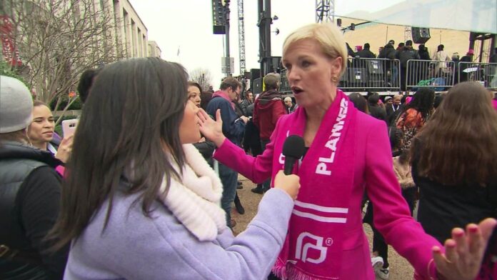 170121144520-laura-jarrett-cecile-richards-planned-parenthood-womens-march-washington-00003810-full-169