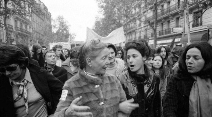 Elle est restée une figure du féminisme : hommage à une icône de l’égalité
