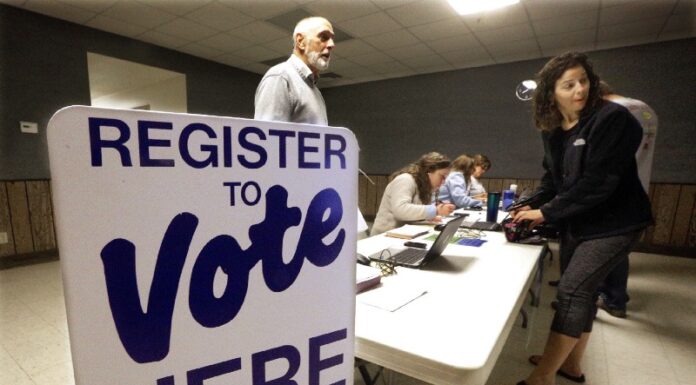 Illinois Unanimously Passes Automatic Voter Registration Law