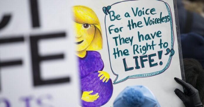 20230427T1320-KANSAS-ABORTION-VETO-OVERRIDE-1758959