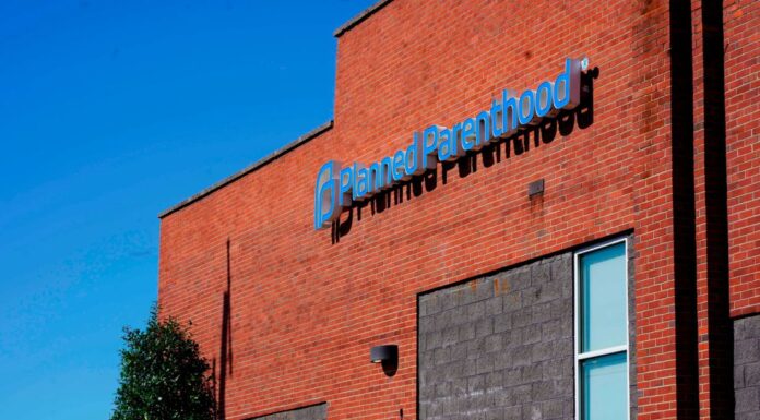 Planned Parenthood Expands Abortion Access at Louisville Clinic in Kentucky