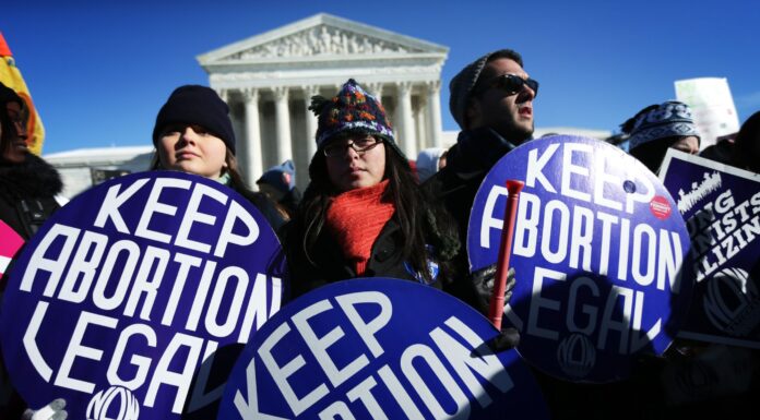 Missouri’s 24-Hour Abortion Waiting Period Law Suspended During Legal Challenge
