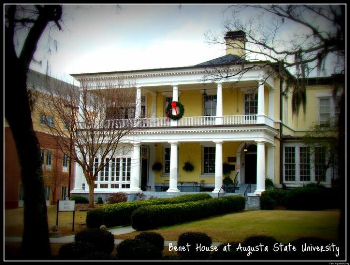 5bae551e2200004301daebb3