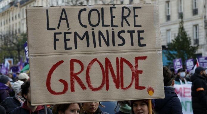 Combien d’associations féministes existe-t-il en France ? Le décompte révélateur