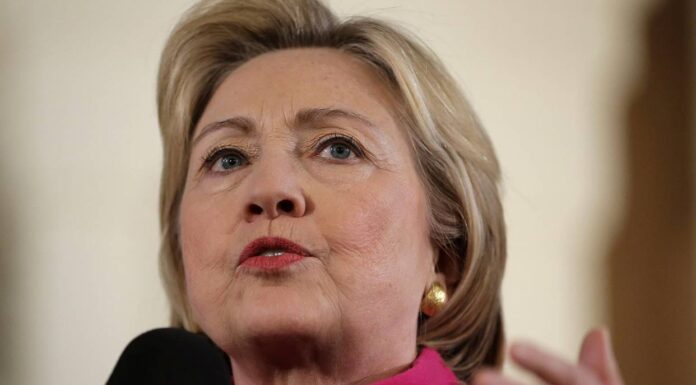 Clinton Signs Telecom Bill Despite Warnings on Women’s Safety