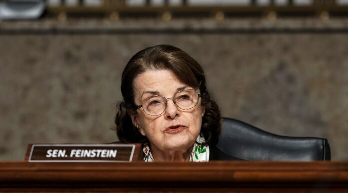 Feinstein Criticizes Hatch’s Call for Female Judge’s Retirement