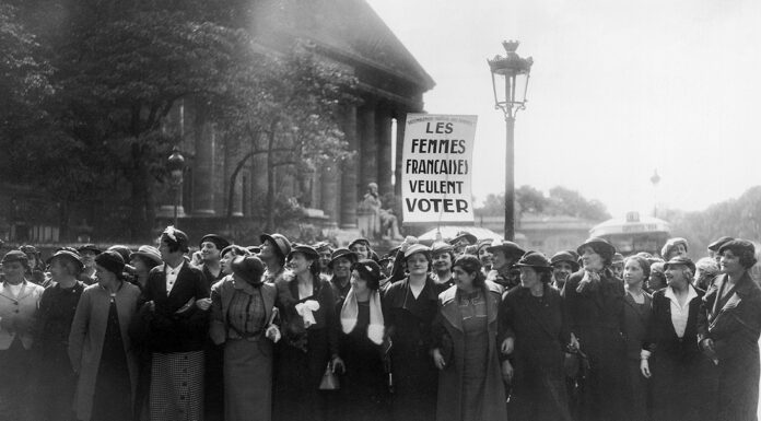 Vous m’avez accordé féminin : Une déclaration d’admiration militante