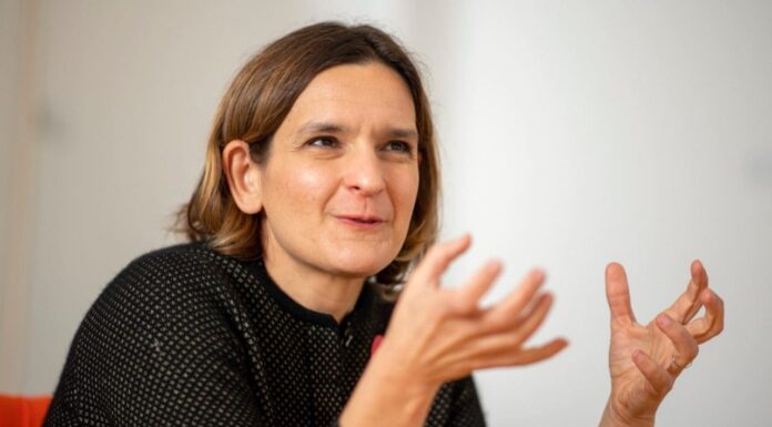 Esther Duflo Wins Nobel Prize in Economics for Groundbreaking Poverty Research