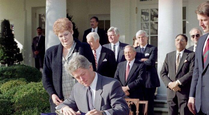Women’s Legal Defense Fund Plans Press Conference on Family and Medical Leave Act