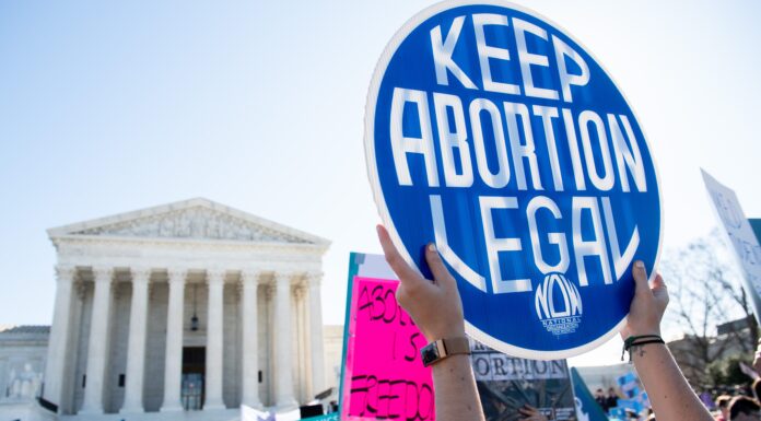 US Supreme Court Upholds Law Ensuring Access to Abortion Clinics Nationwide