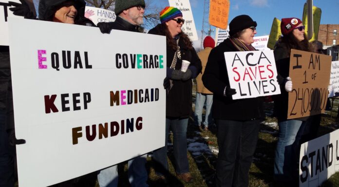Healthcare Activists Rally as Senate Delays ACA Repeal Vote