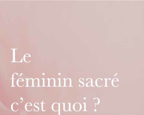 En exacerbant ma féminité : célébrer la force dans la douceur