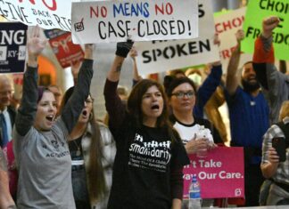 Anti-Abortion Extremists Target Kentucky’s Last Remaining Clinic