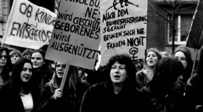 Wann entstand der Feminismus? Meilensteine einer Bewegung