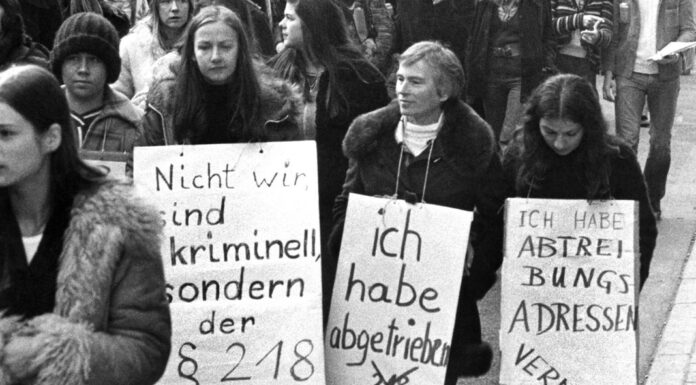 Die 70er Jahre: Warum sie die feministische Revolution entfachten