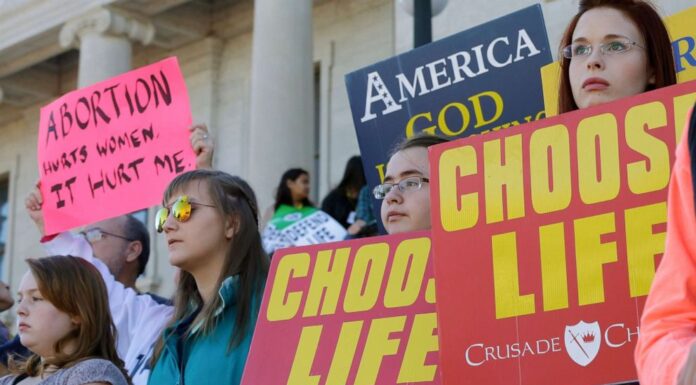 Federal Judge in Arkansas Blocks Enforcement of Three Abortion Laws