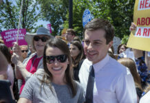 Abortion Rights Dinner Event Draws Presidential Candidates