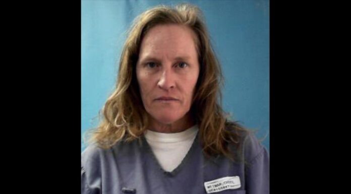 Former Florida Inmates Protest After Brutal Beating of Female Prisoner