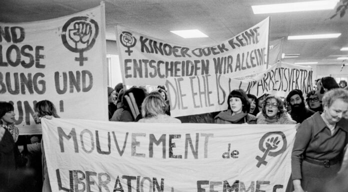 Quelle importance des revendications féministes en 1960 ? Retour sur un tournant historique